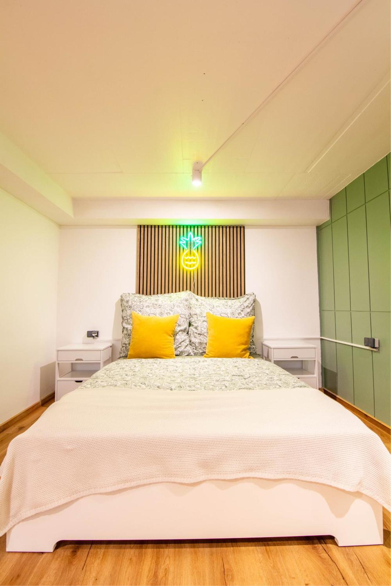 Comfort Hub - - 3 Gaestezimmer Im Eigentumshaus Guest house Cologne