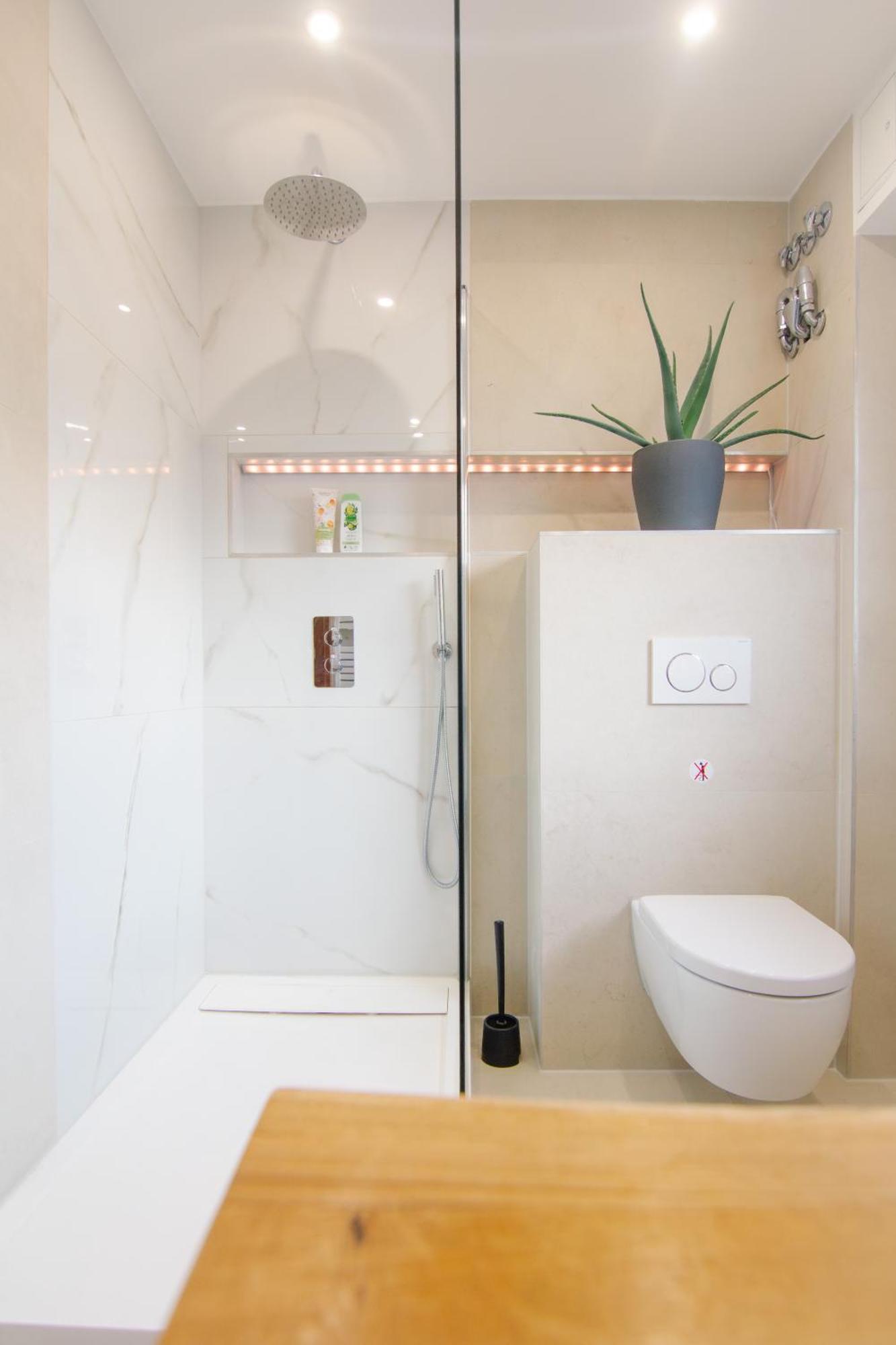 Comfort Hub - - 3 Gaestezimmer Im Eigentumshaus * Cologne