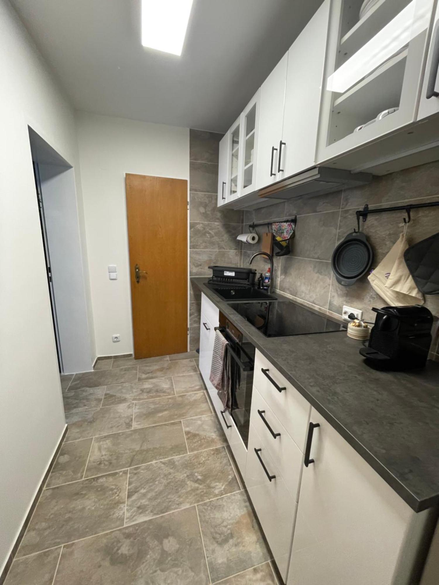 City Apartment *