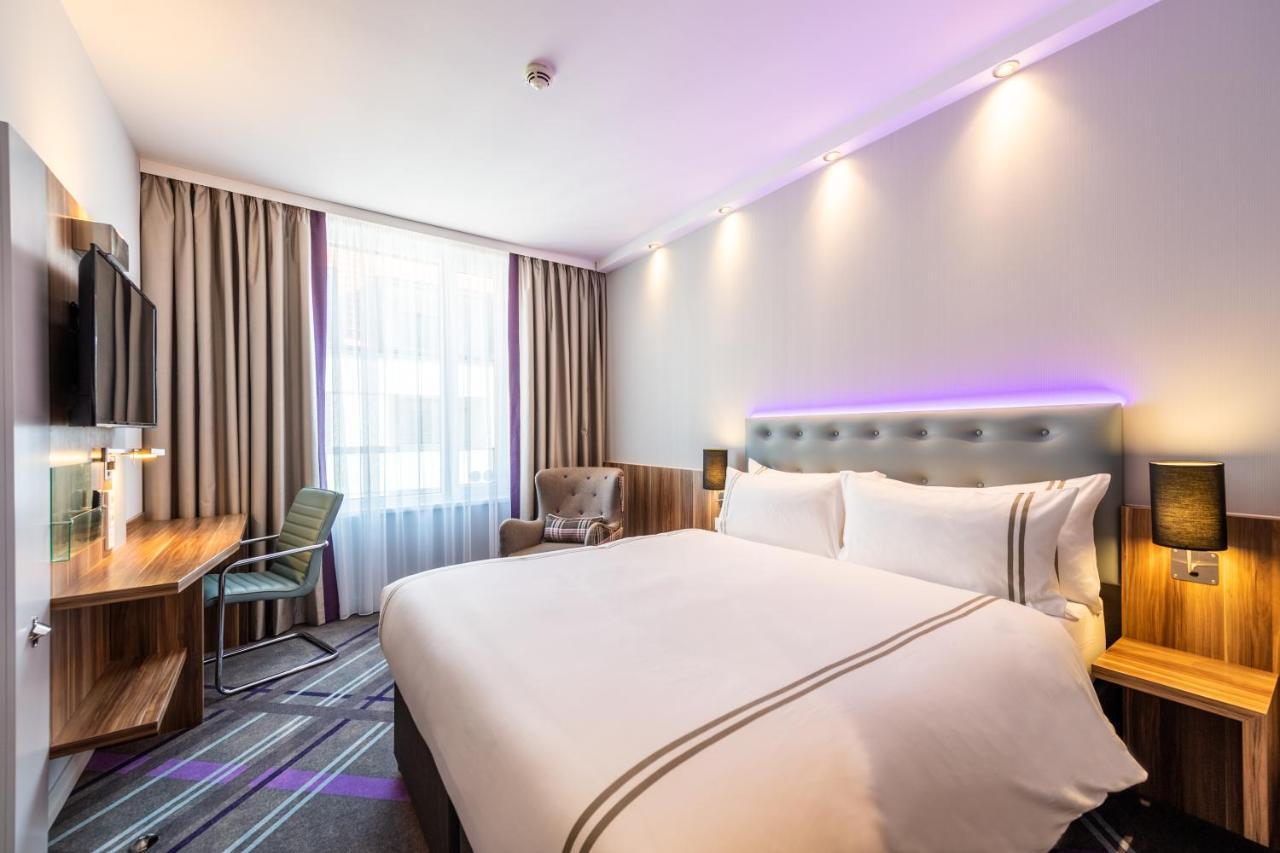 Premier Mediapark 3*