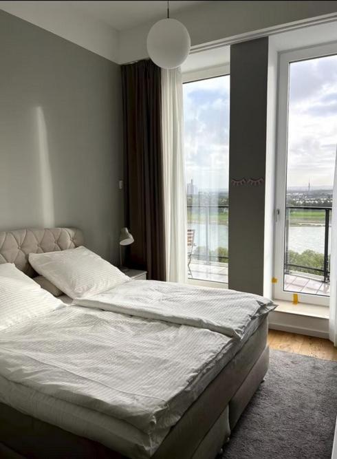 Rheinblick Penthouse Apartament Kolonia