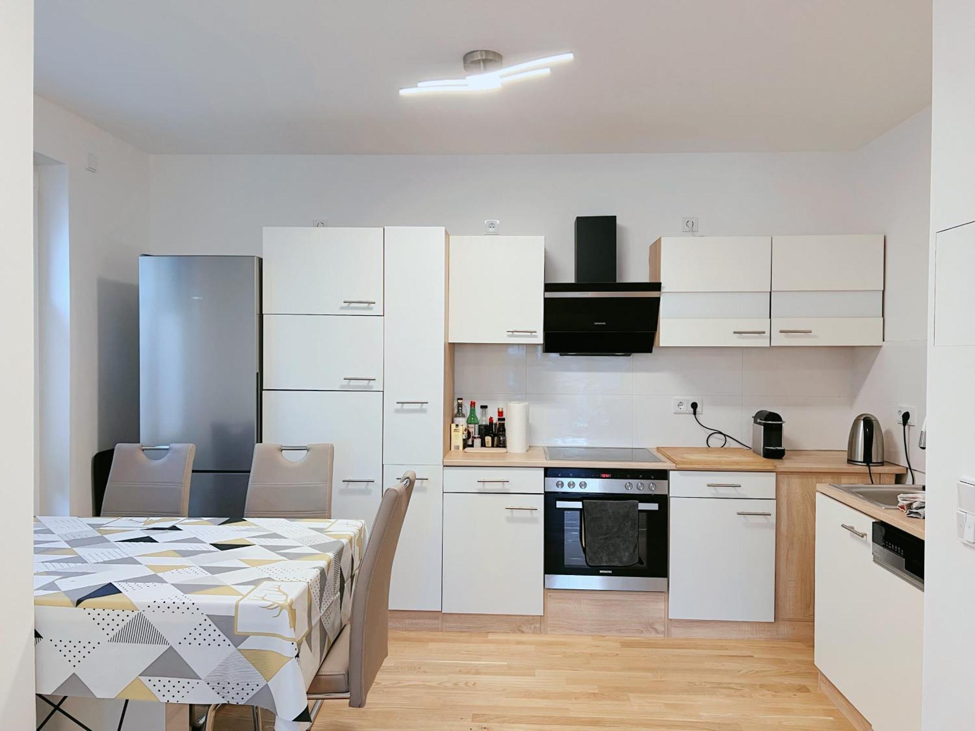 Moden In With Free Parking * Cologne