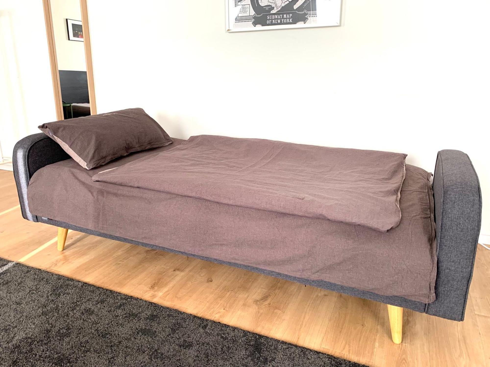 Schoene 3-zimmer-wohnung In Koeln-brueck Mit Eigenem Parkplatz Cologne