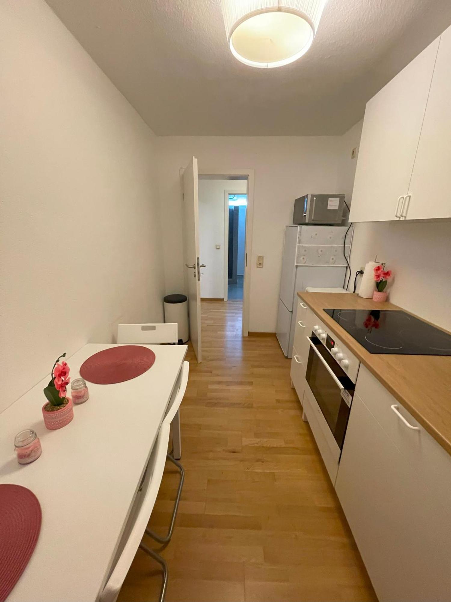 Cozy In Neusser Street * Cologne
