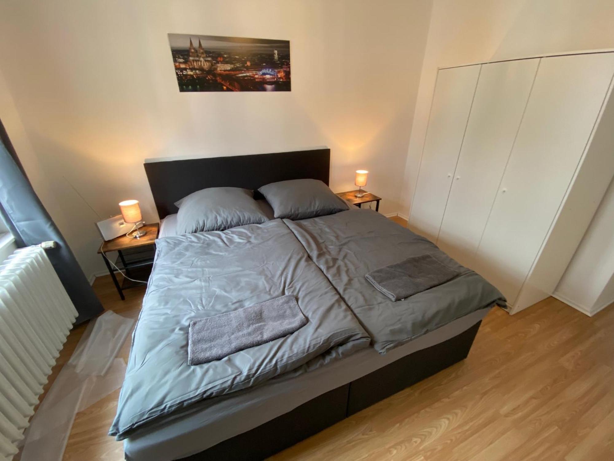 Apartment Zentrum, Direkt Am Dom Grosses 3 53 Qm Cologne