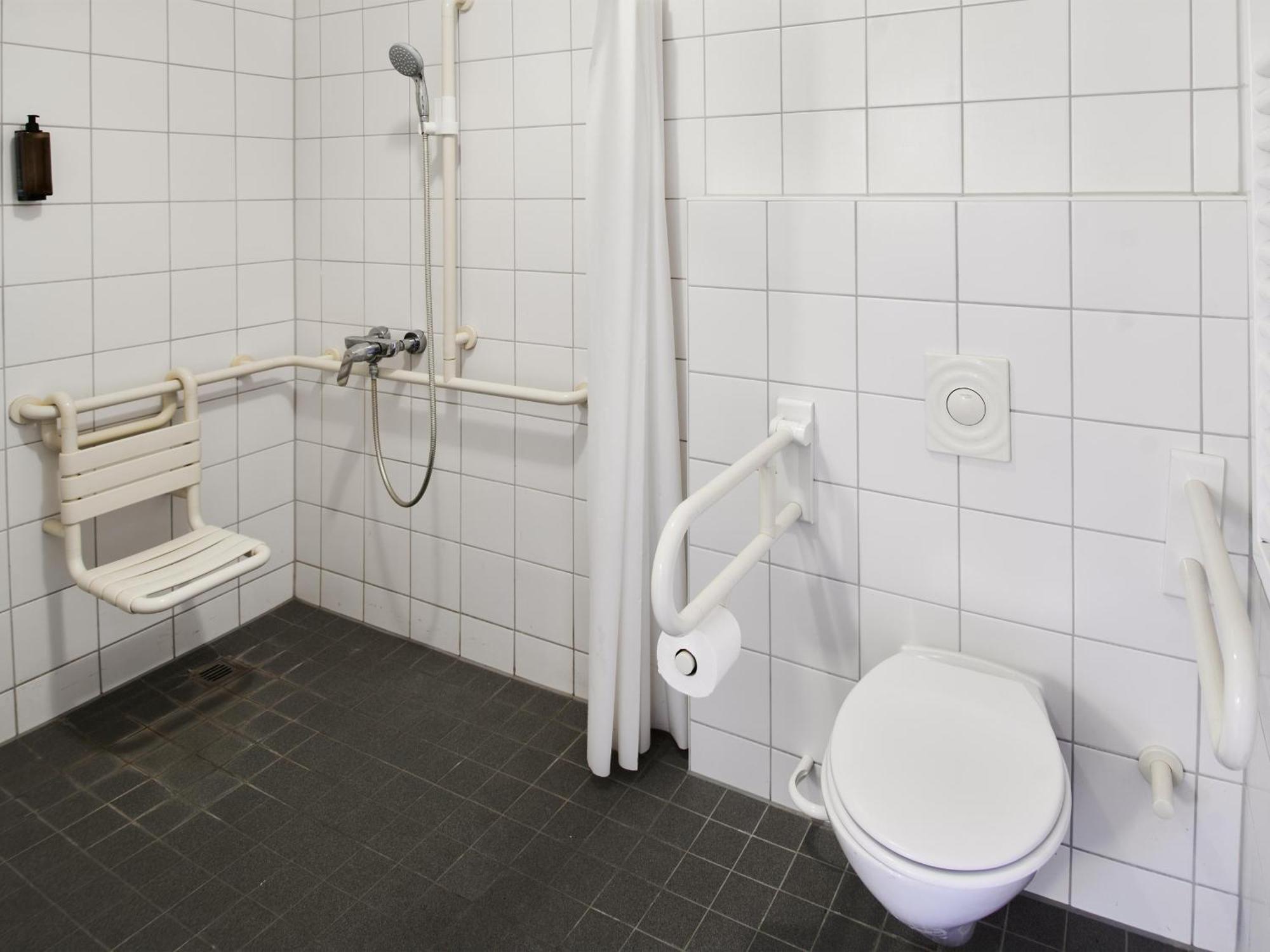 Koeln-marsdorf 2* Keulen