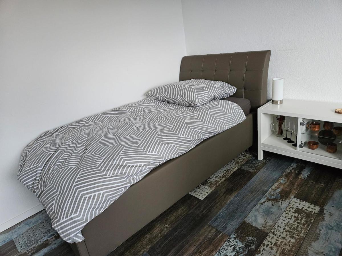 Charming Koeln Messenaehe Apartamento Colonia