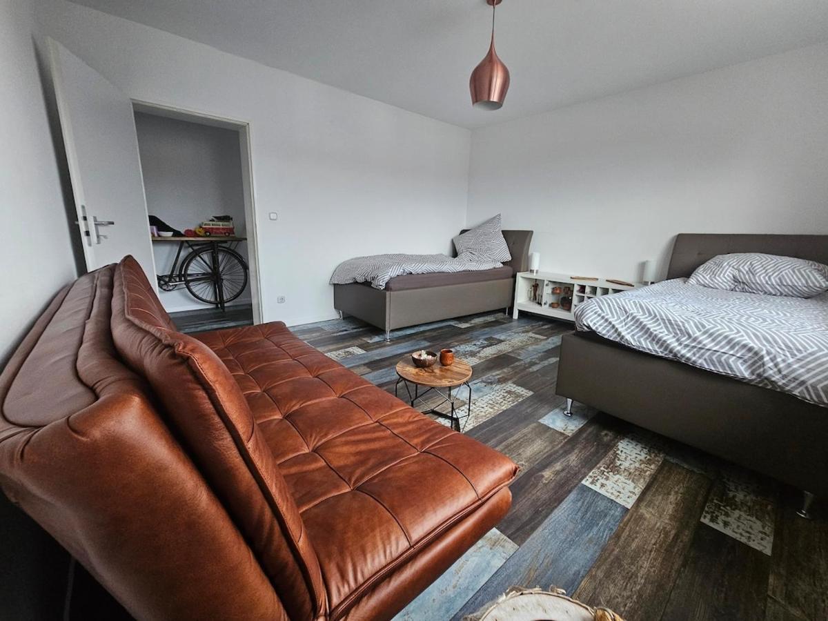 Charming Messenaehe Apartment *