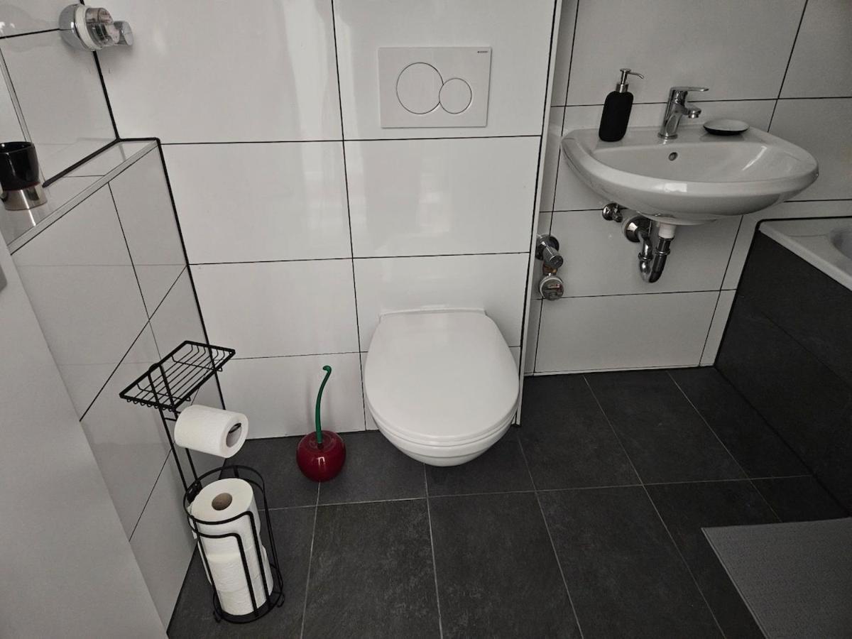 Charming Koeln Messenaehe * Colonia