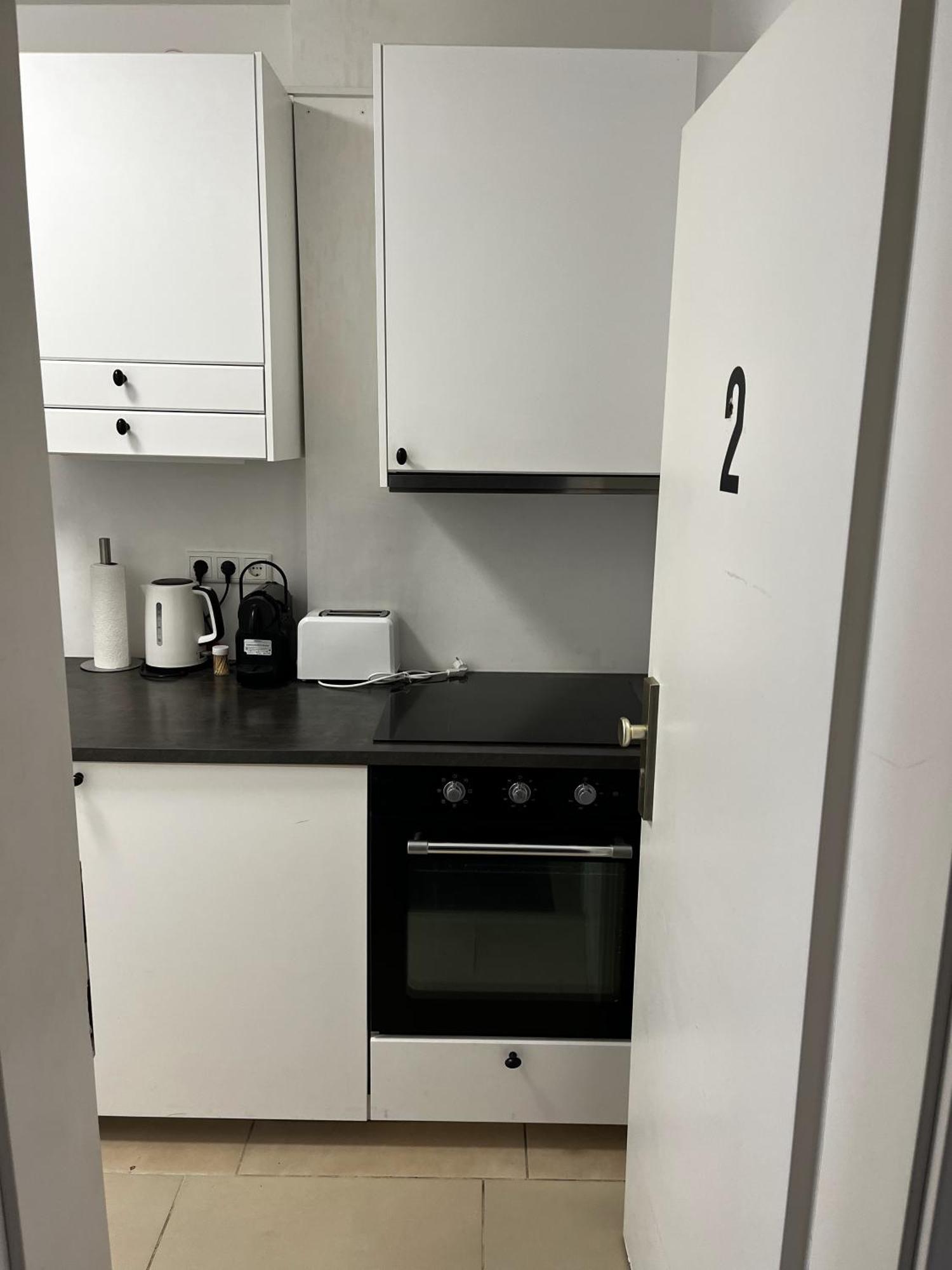 Apartment Stylish In Friesenplatz, Heart Of *