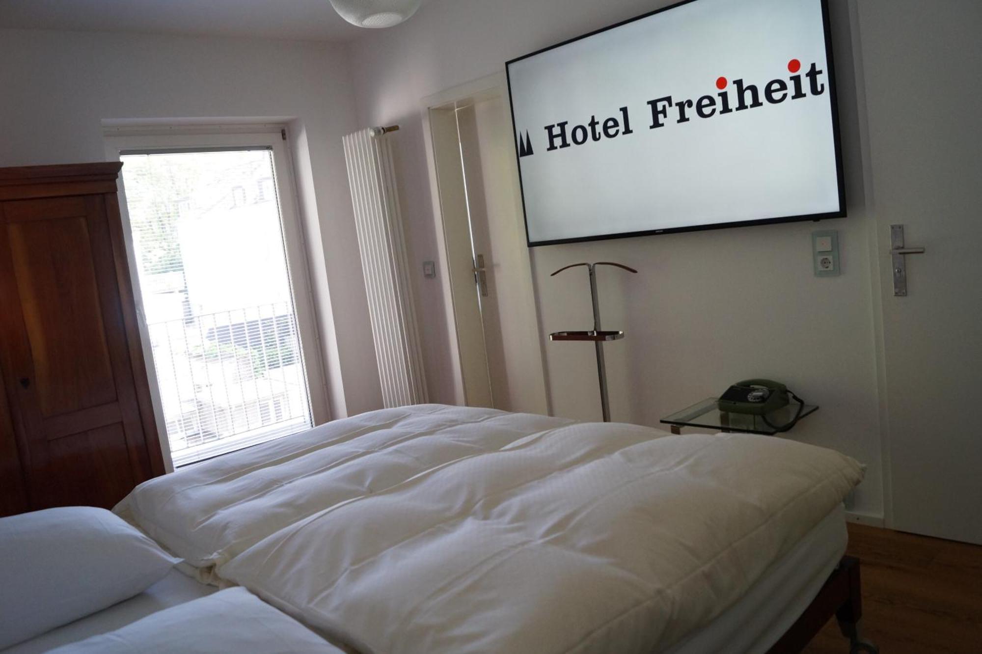 Freiheit Hotel 3*