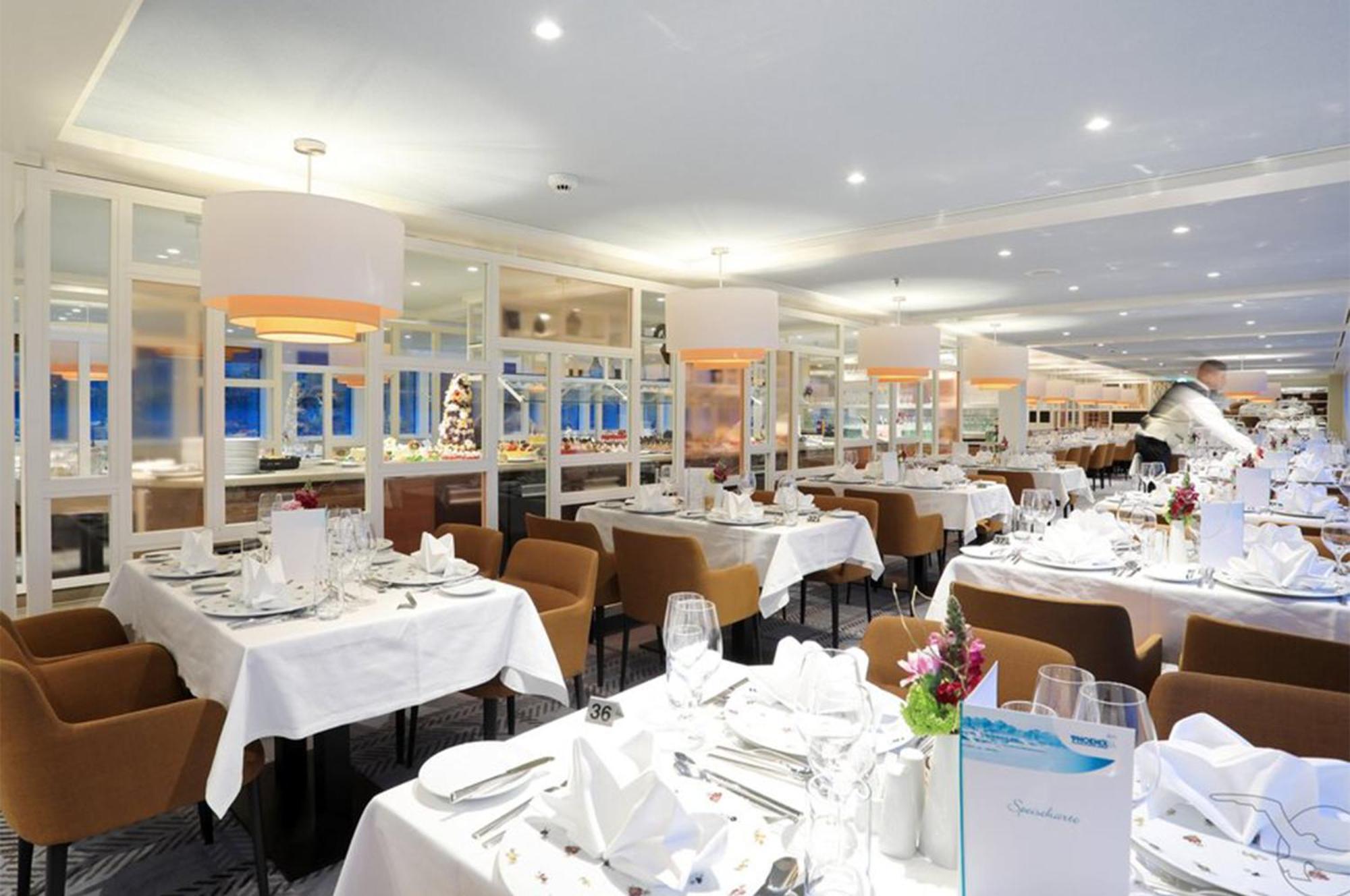 Hotelships Holland Hotel 4*