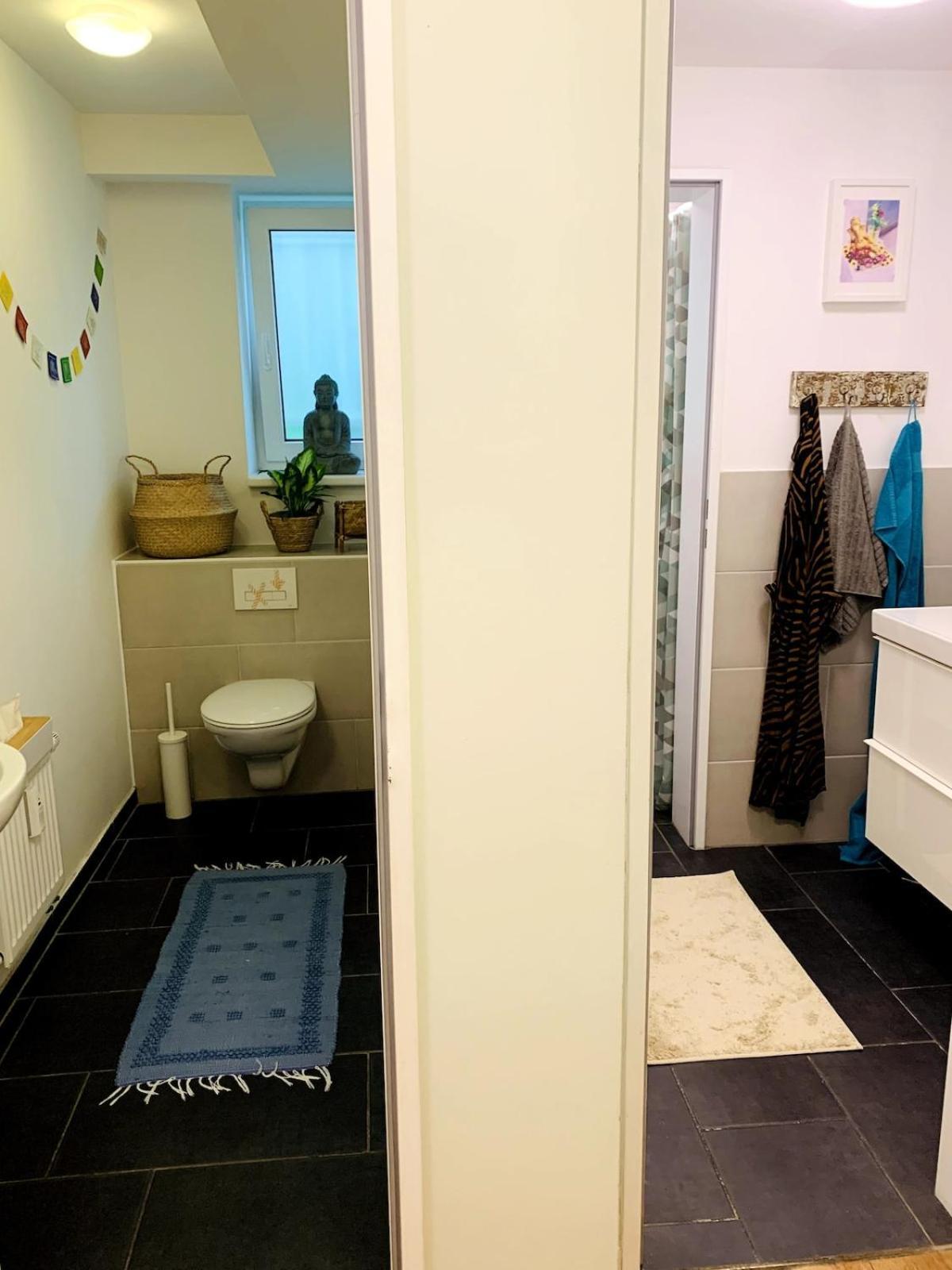 Cozy In Yoga In Trendy District Apartment Cologne