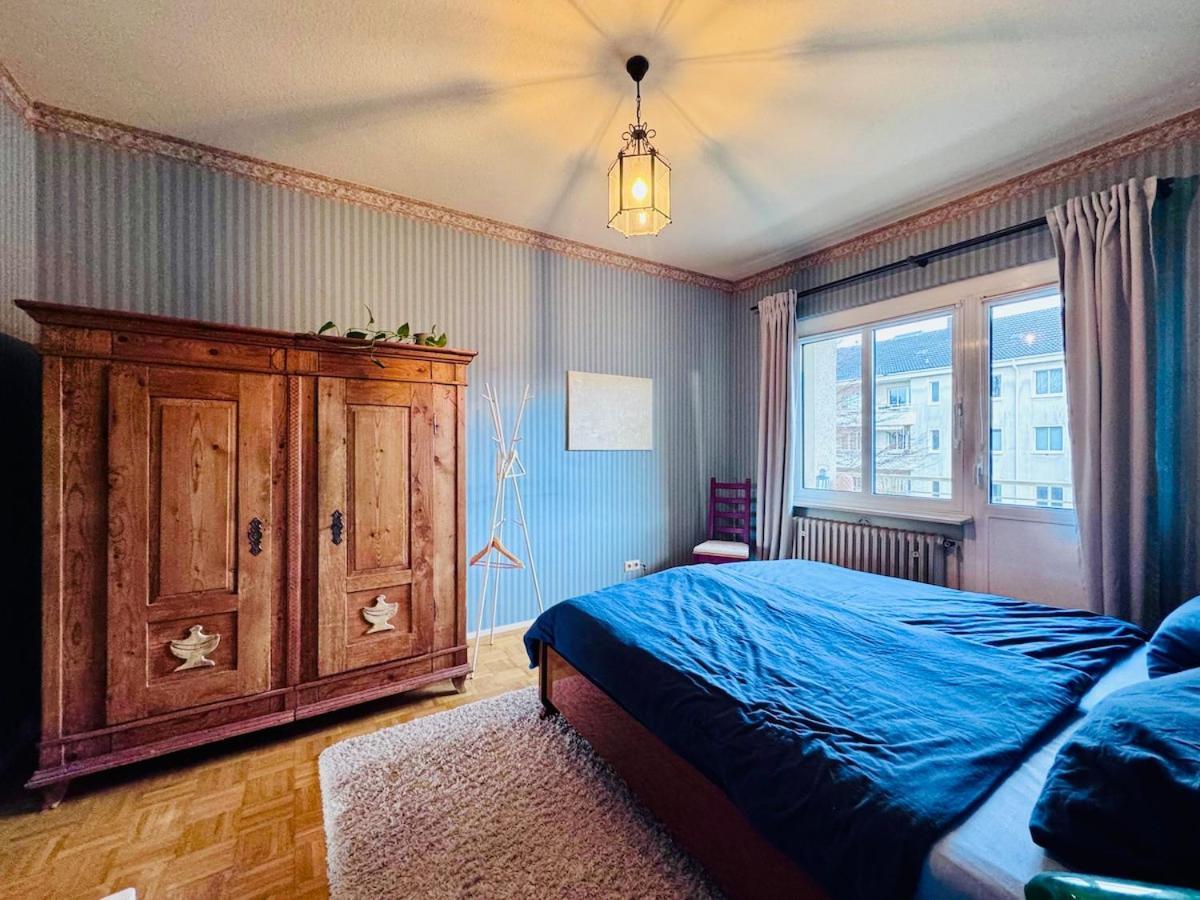 Gemuetliche Mit Balkon Und Top-anbindung Apartment Cologne