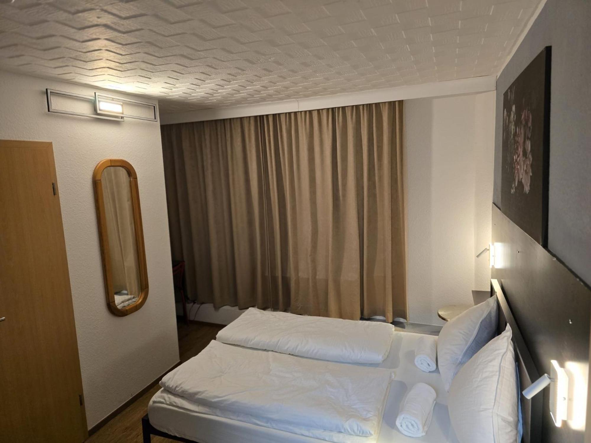 Hotel Niehler *