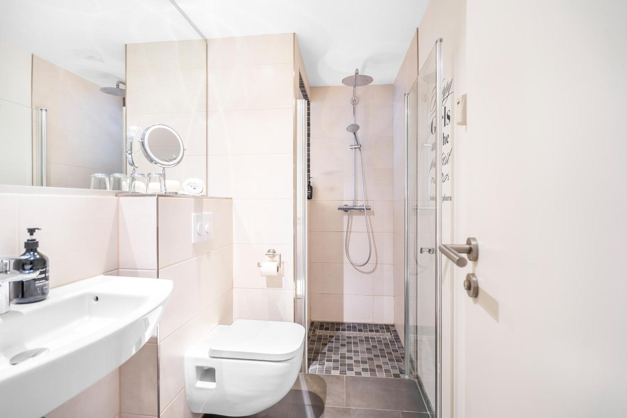 Urban Retreat - Whirpool - Lage Cologne