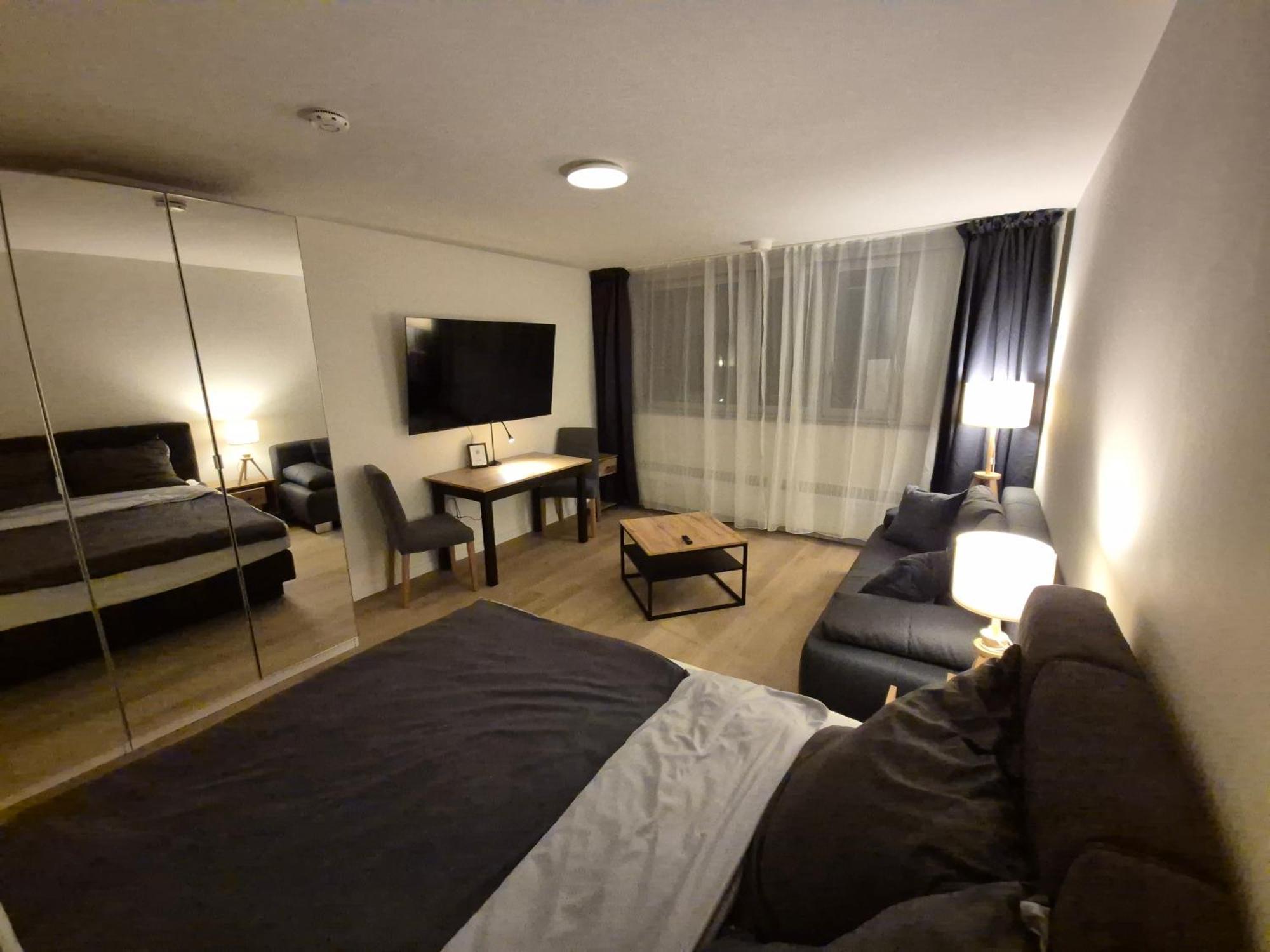 City, Centrally Located, Fully Renovated