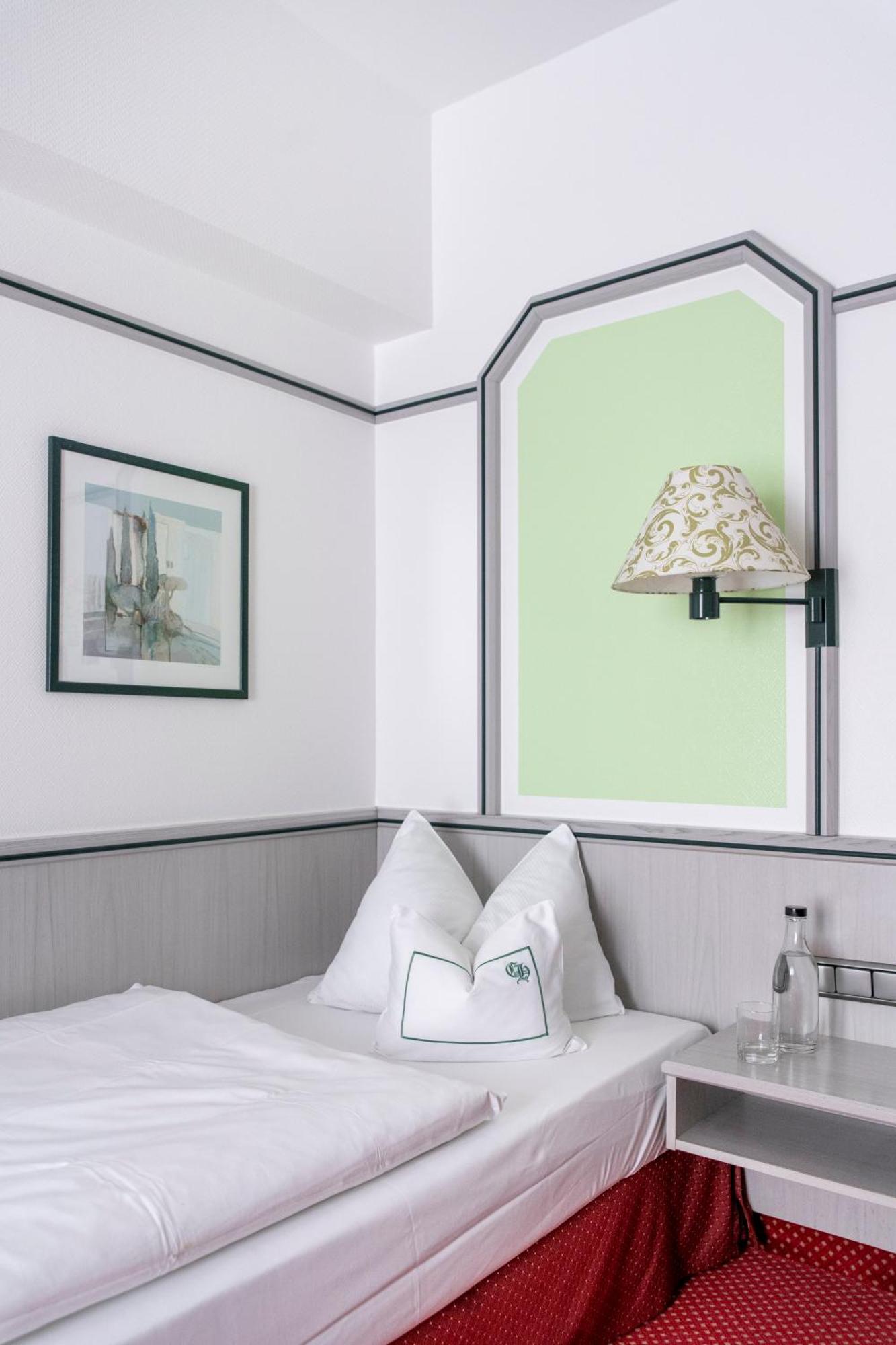 Coellner Hof 3* Cologne