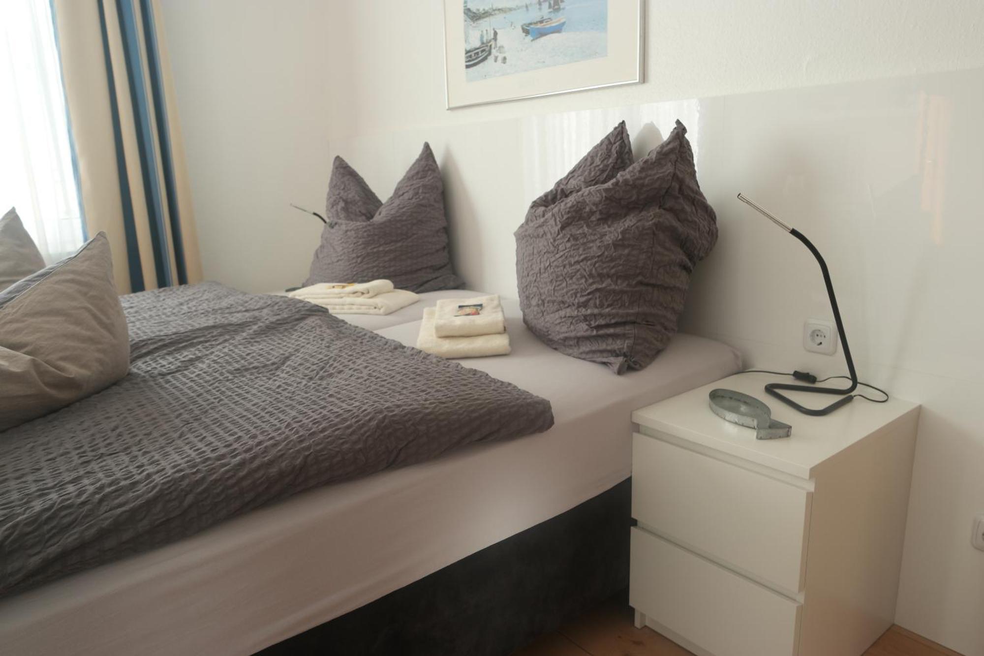 Merlin Garni Hotel 3*