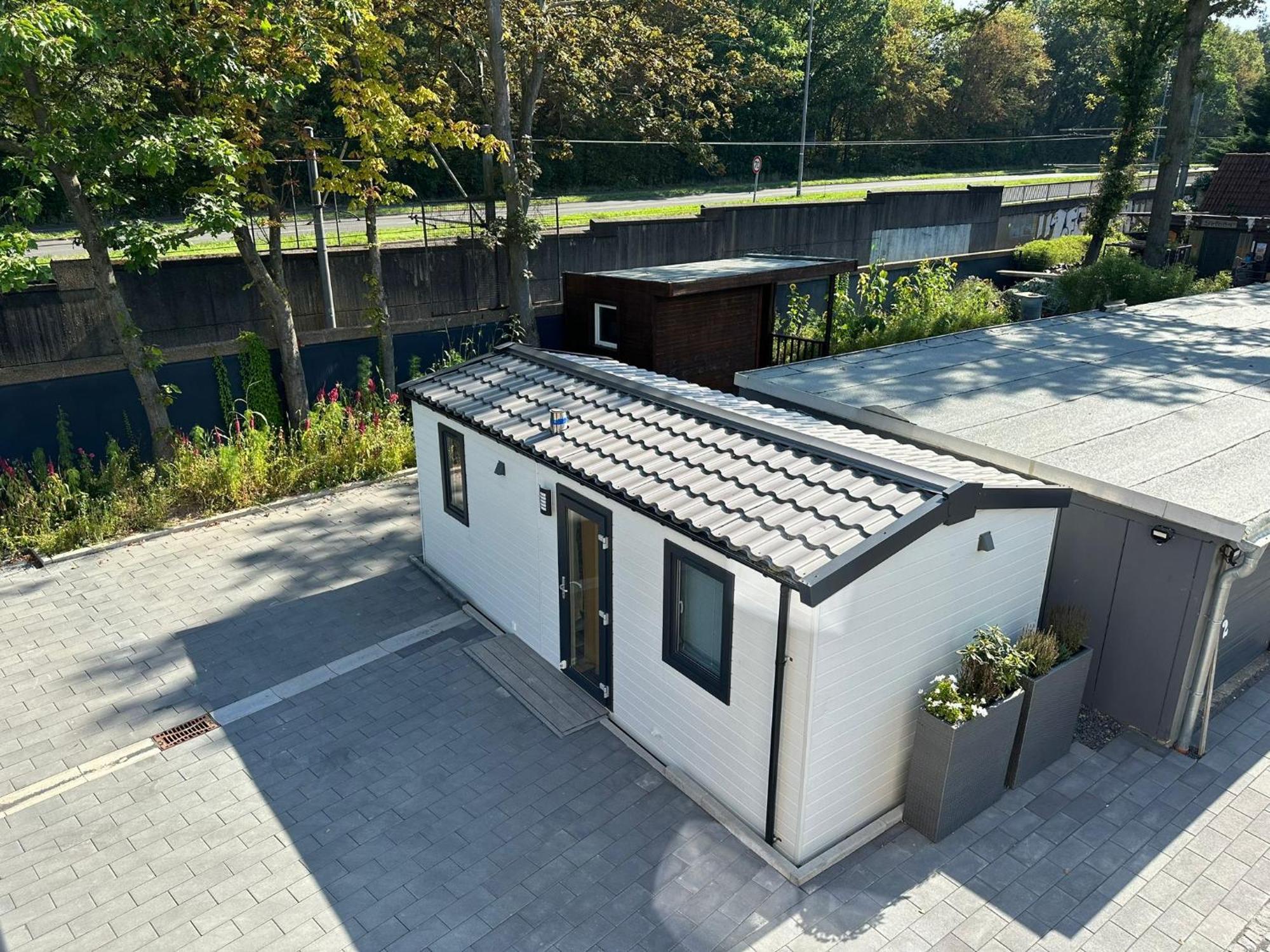 Appartement Tinyhouse/chalet In Vollmoebliert/klima Cologne