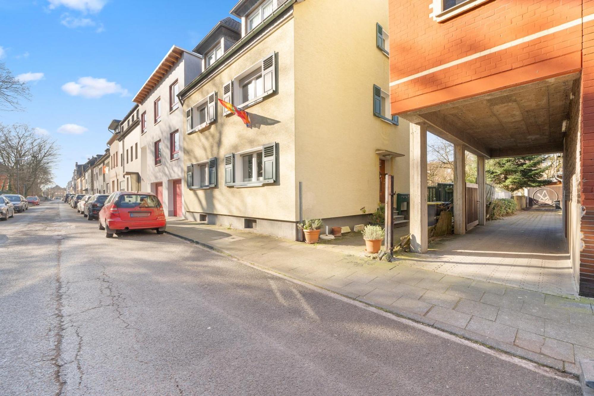 Modernes Am Rhein In Ruhiger Lage Apartment