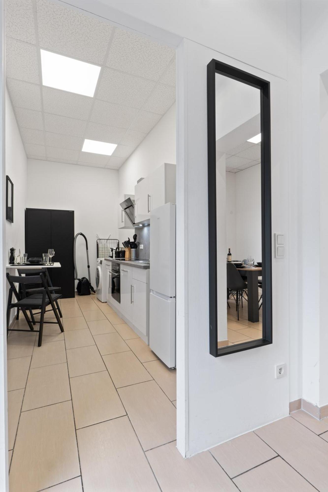 Appartement Gemuetlich Und Zentral, 3km Zum Flughafen Koeln-bonn *