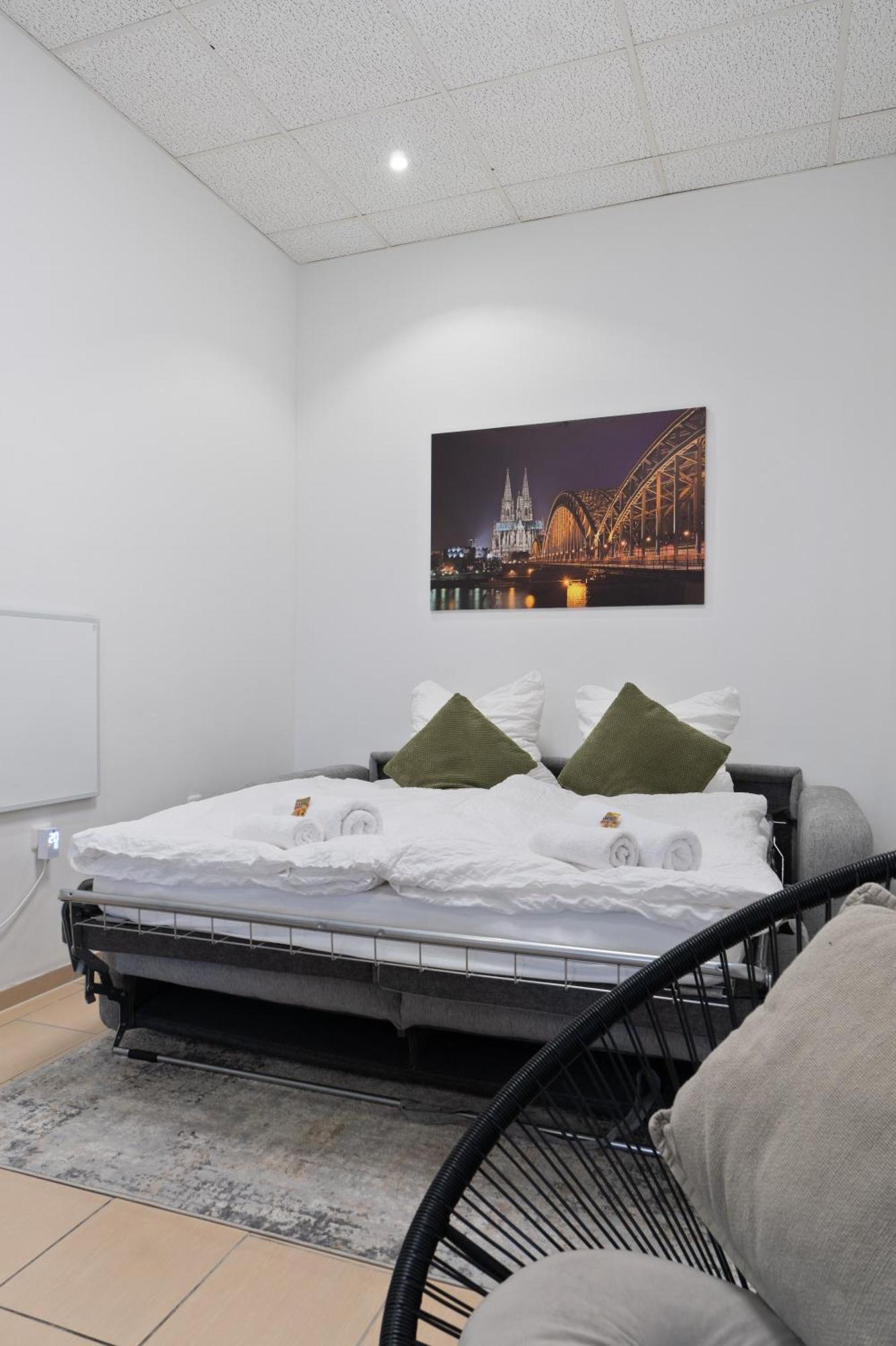 Gemuetlich Und Zentral, 3km Zum Flughafen Koeln-bonn Appartement *