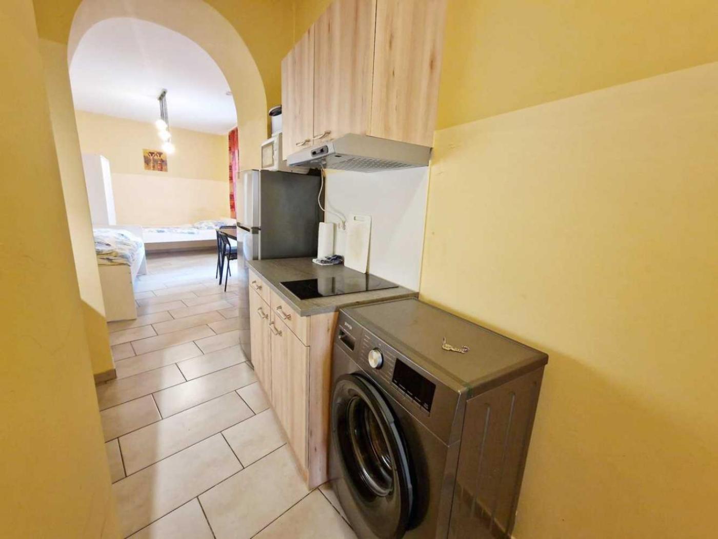 Messe Monteurzimmer Apartment Cologne