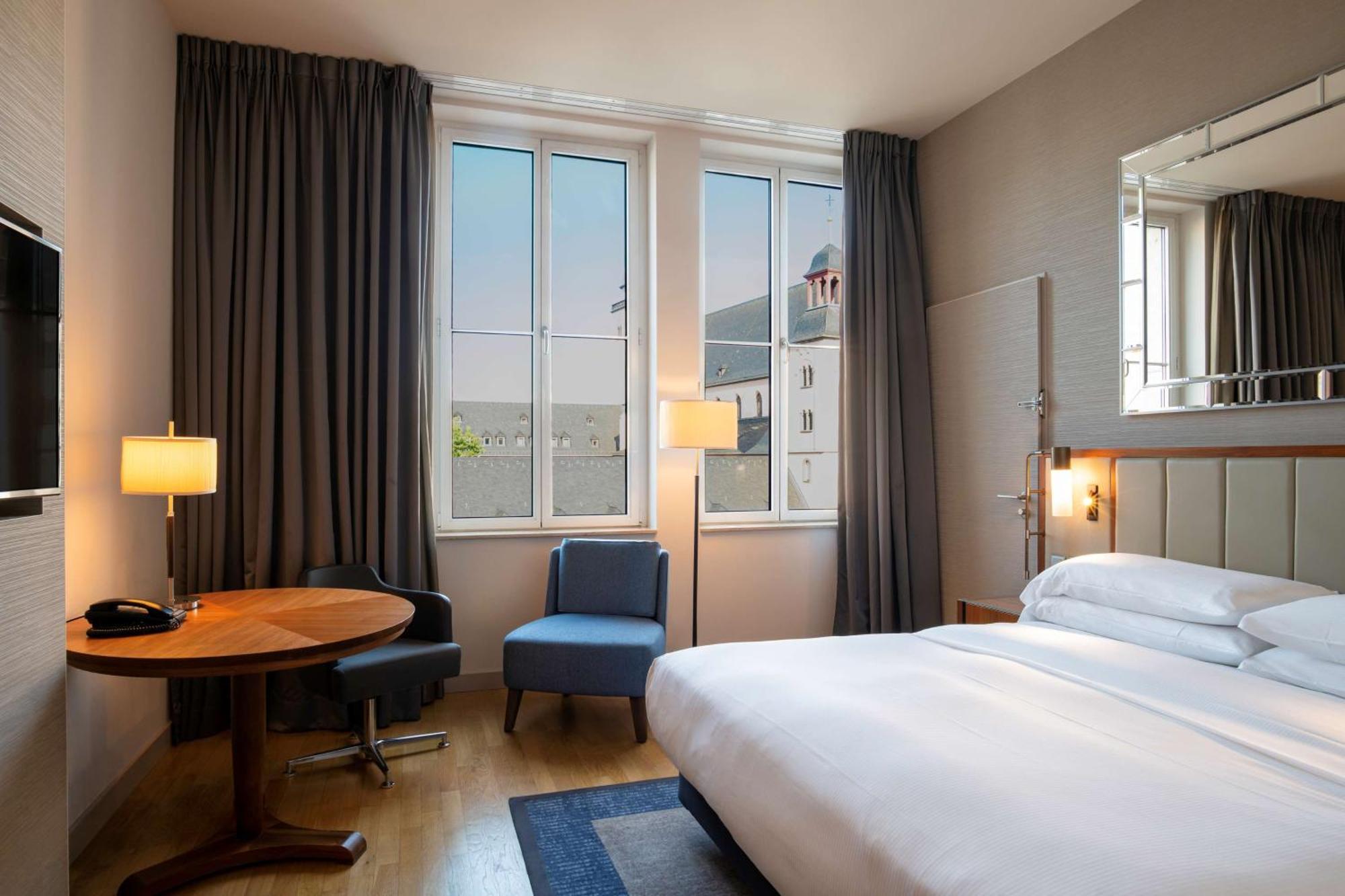 Hilton 5* Cologne