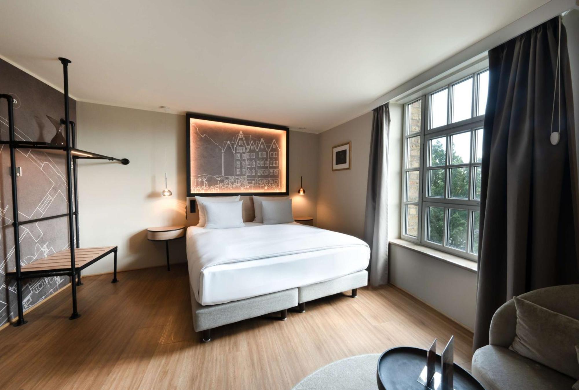 Wasserturm Cologne, Curio Collection By Hilton Hotel