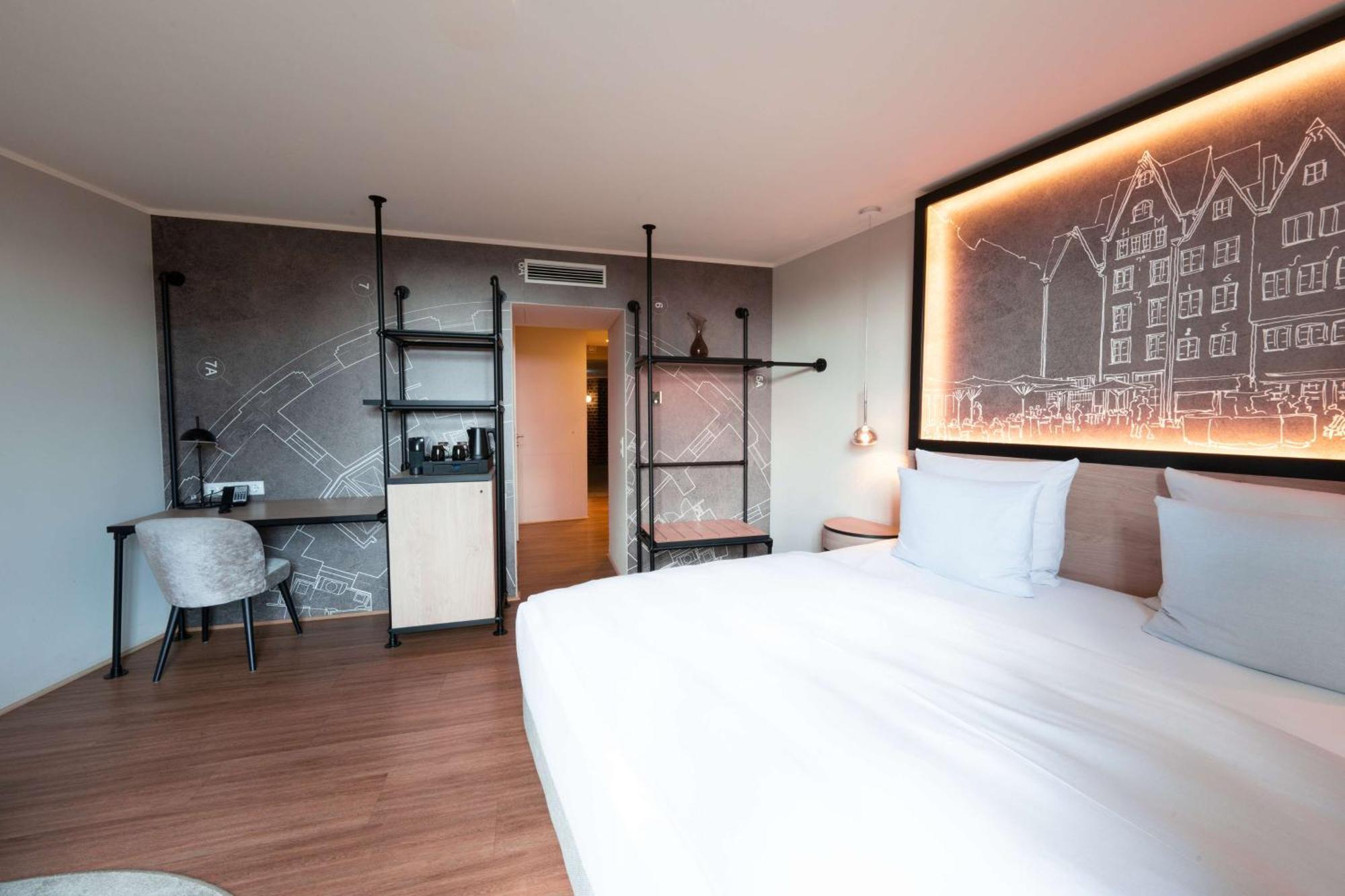 Wasserturm Cologne, Curio Collection By Hilton Hotel