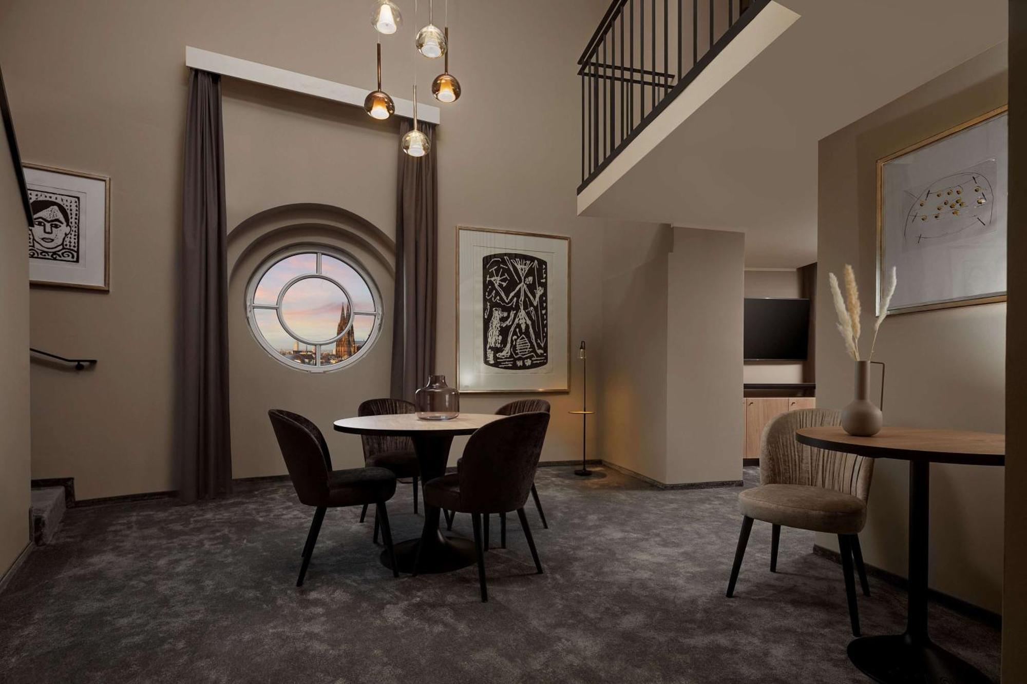 Wasserturm Cologne, Curio Collection By Hilton Cologne