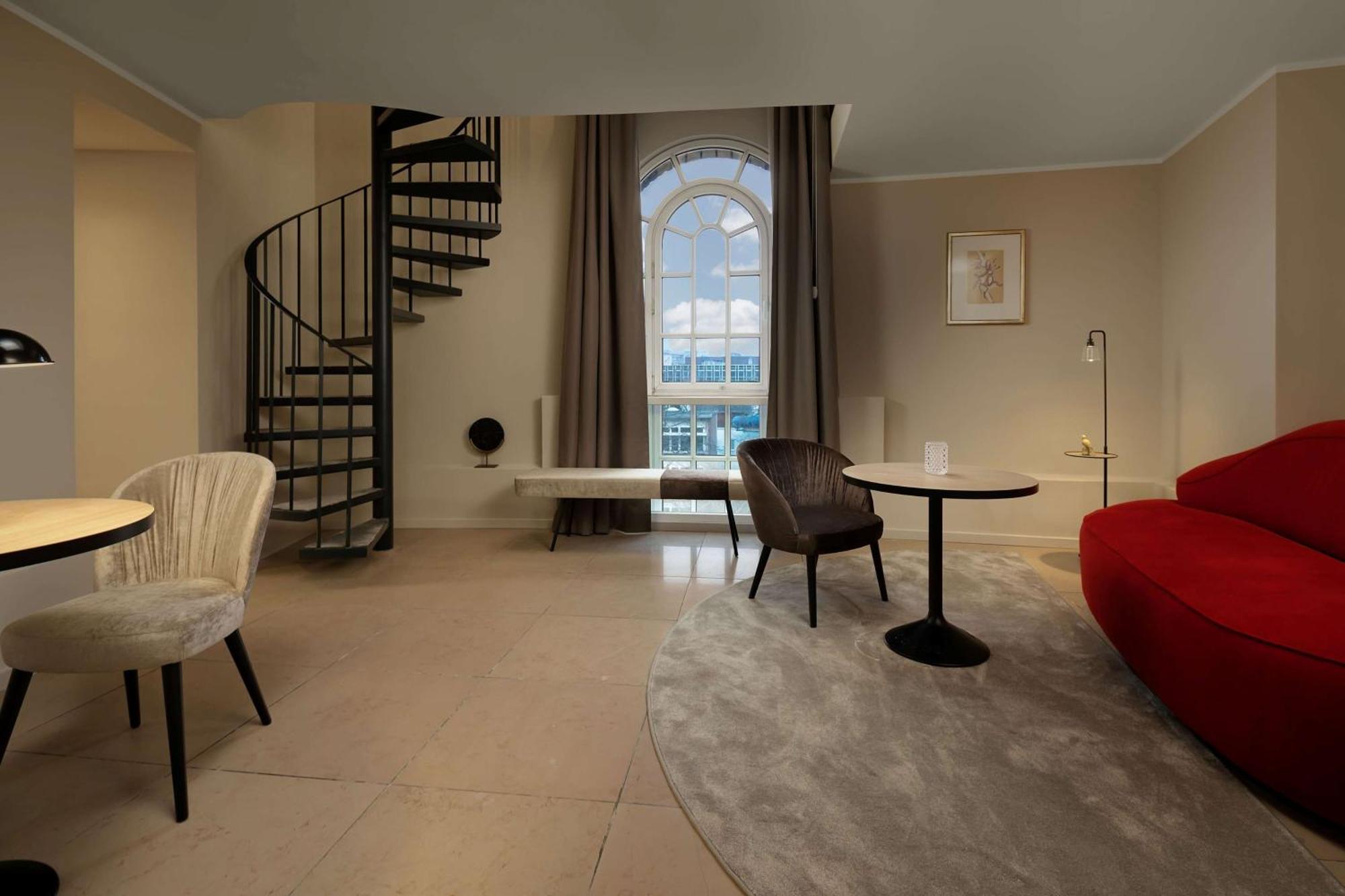 Wasserturm Cologne, Curio Collection By Hilton
