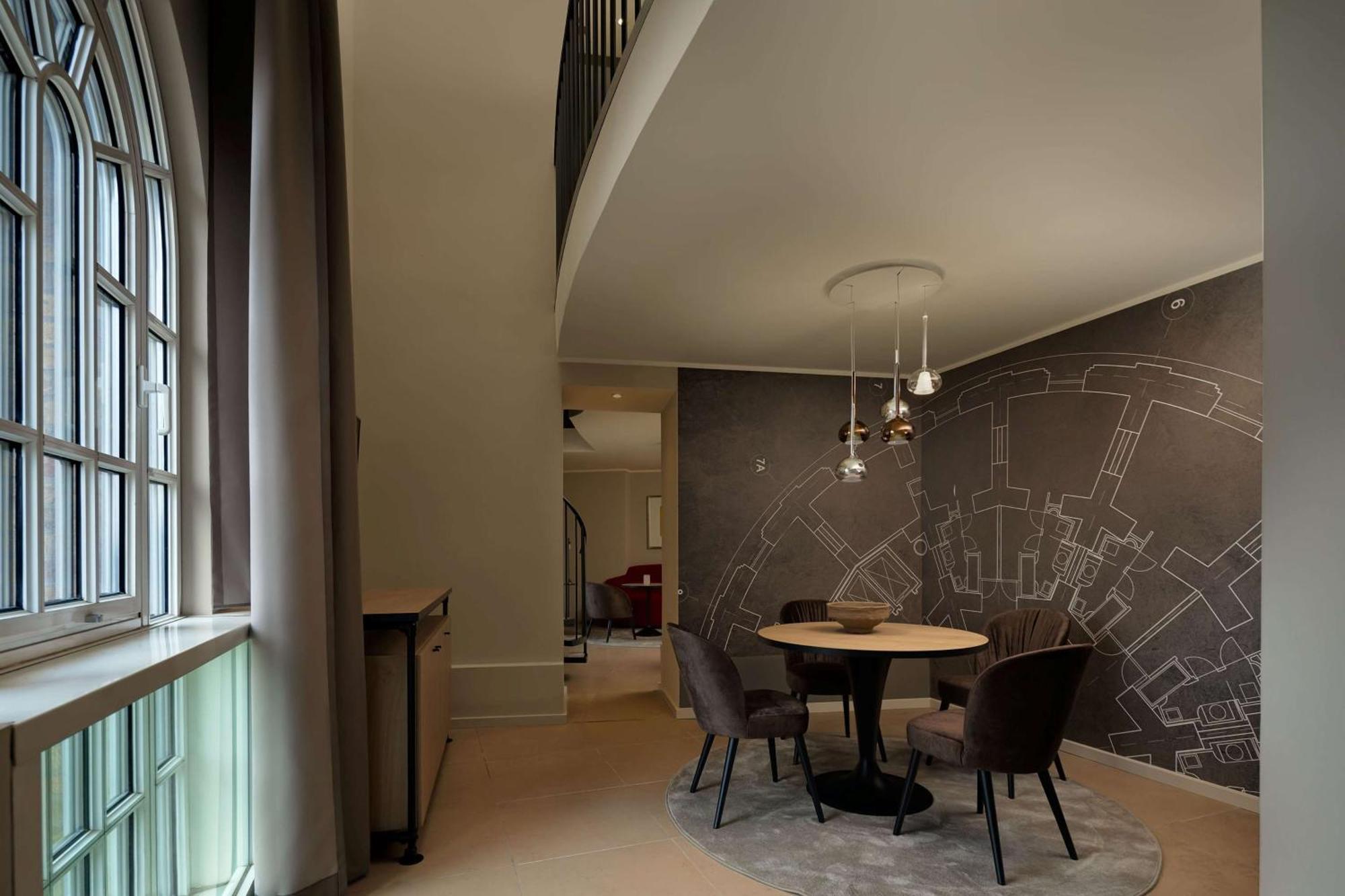 Wasserturm Cologne, Curio Collection By Hilton Hotel