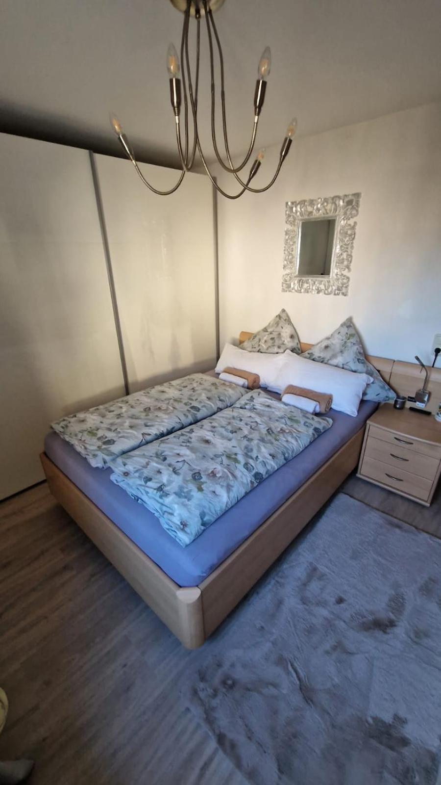 Apartment Haus Mit Garten, 20 Min. Zum Dom&messe *