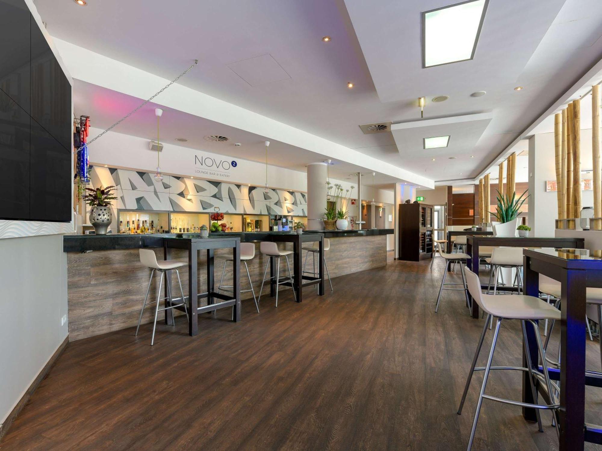 Novotel