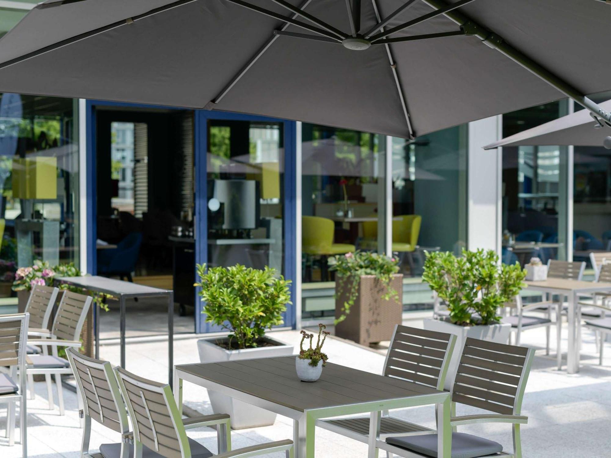 Novotel Hotel