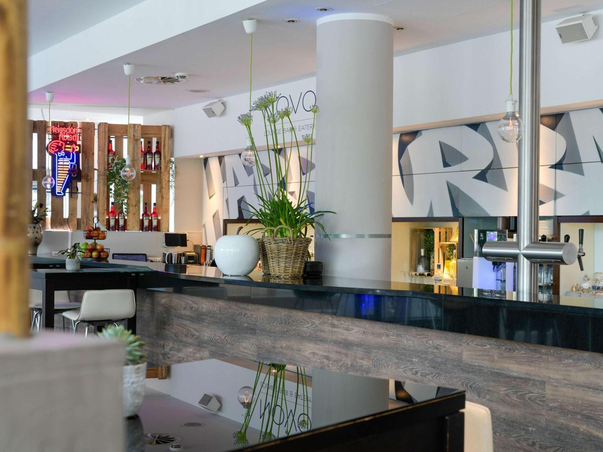 Novotel Hotel 4*