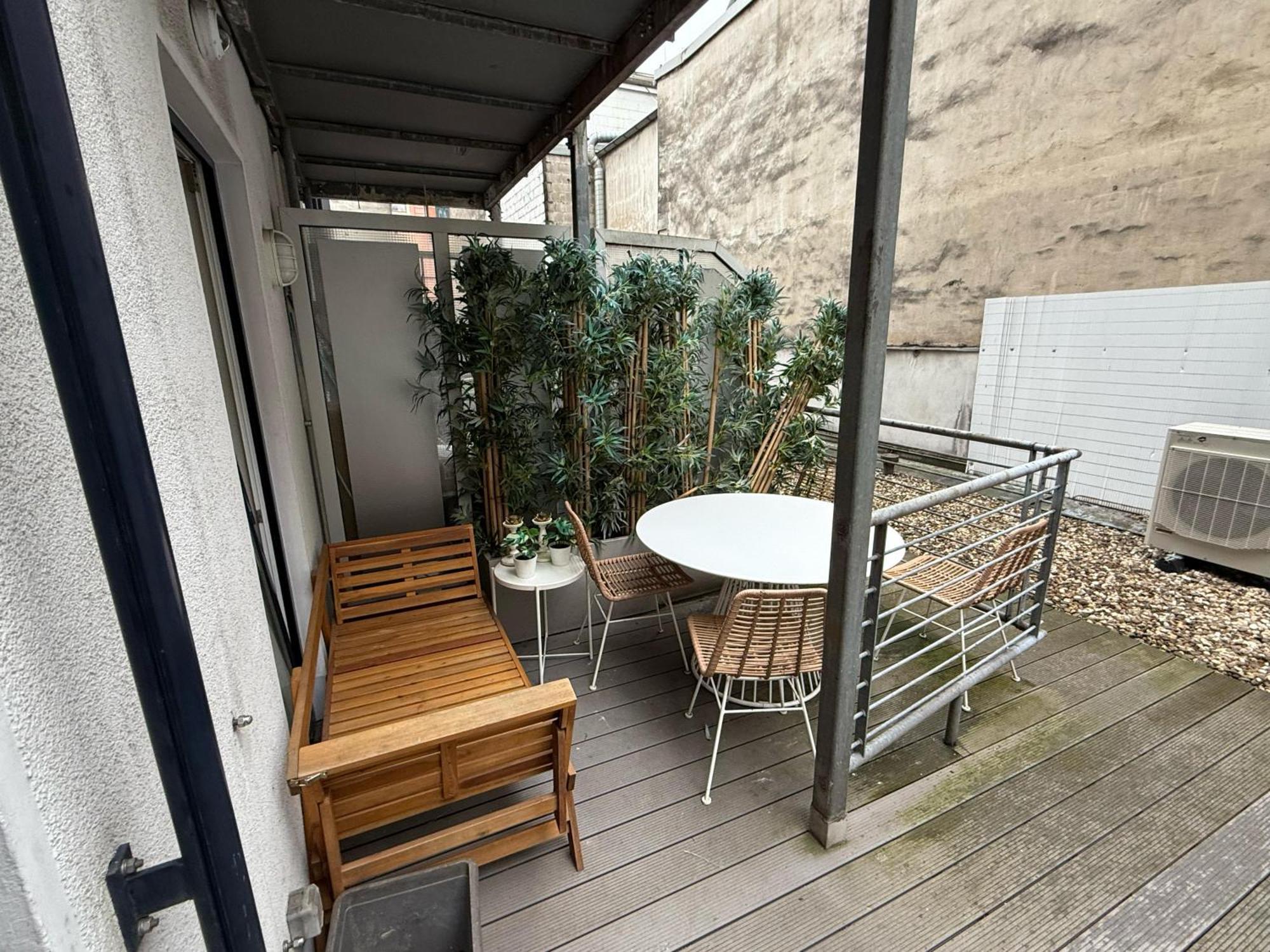 Apartamento Bohochic Im Herzen Koelns Mit Balkon