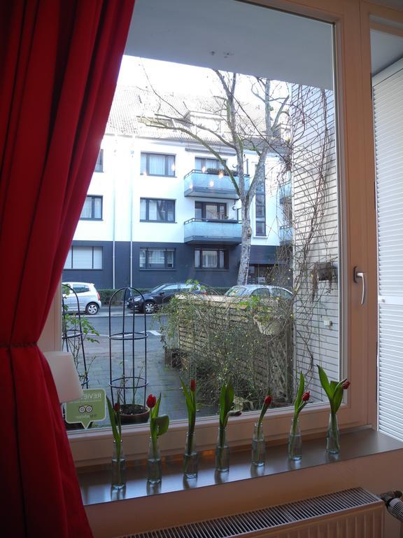Apartment In *