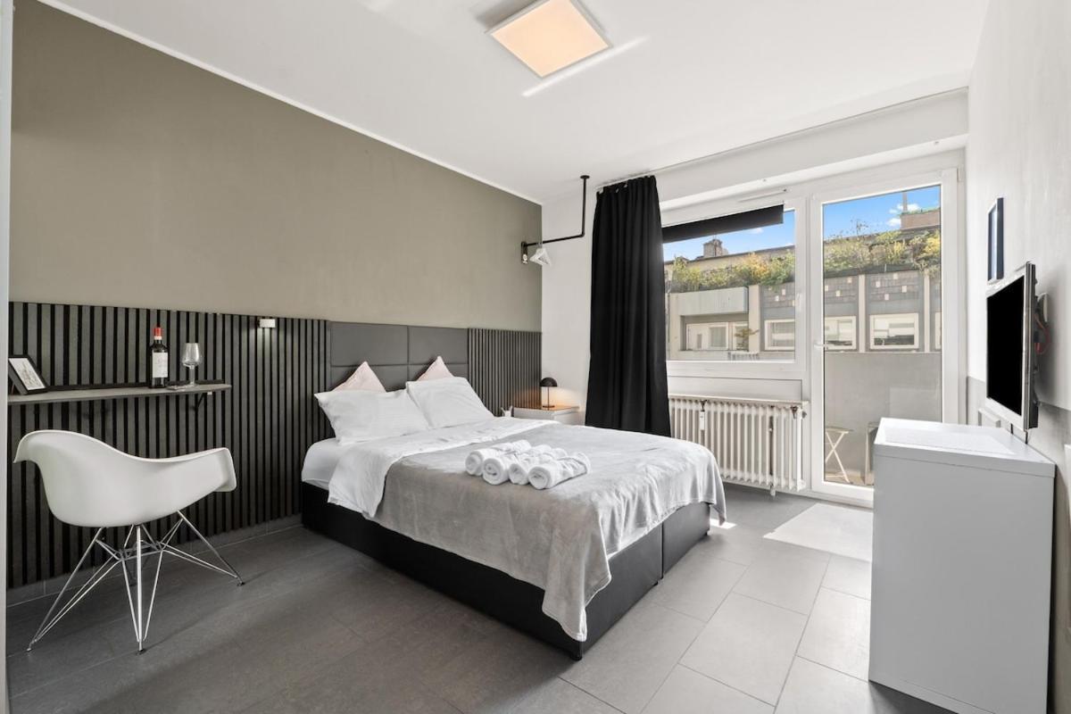 Smart In Bestlage! Self Check-in, Neu! Appartement Cologne