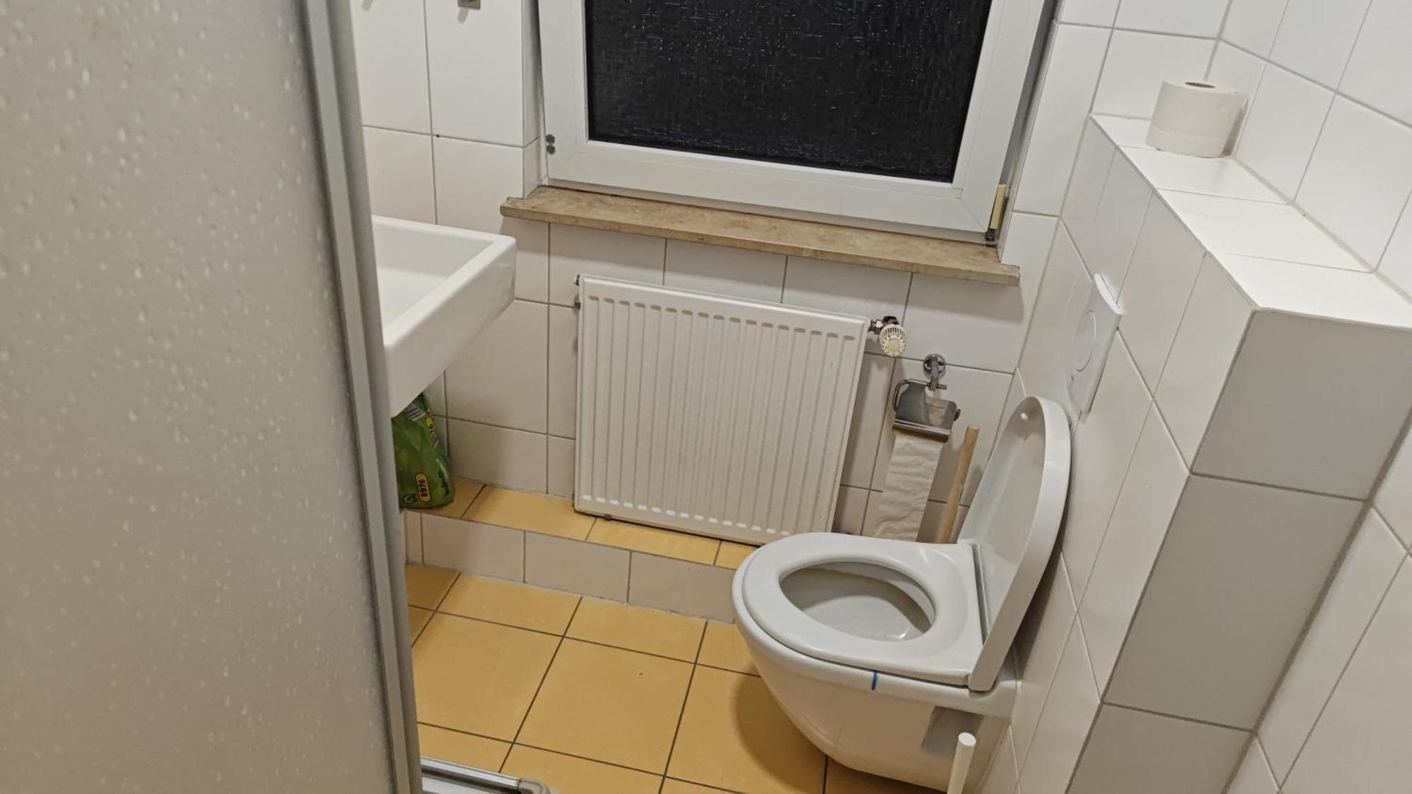 Rest-in-muelheim * Cologne