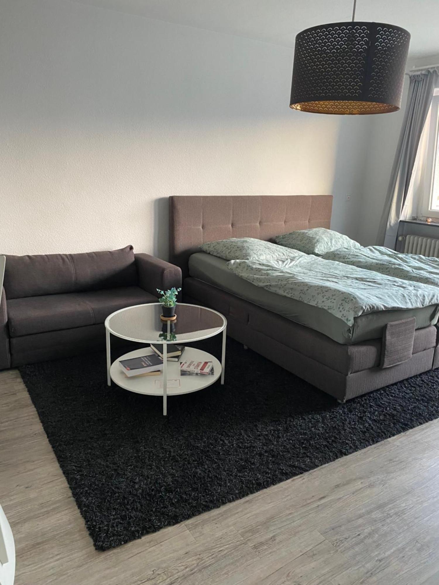 Apartment Sonniges Mit Balkon - In Ehrenfeld *