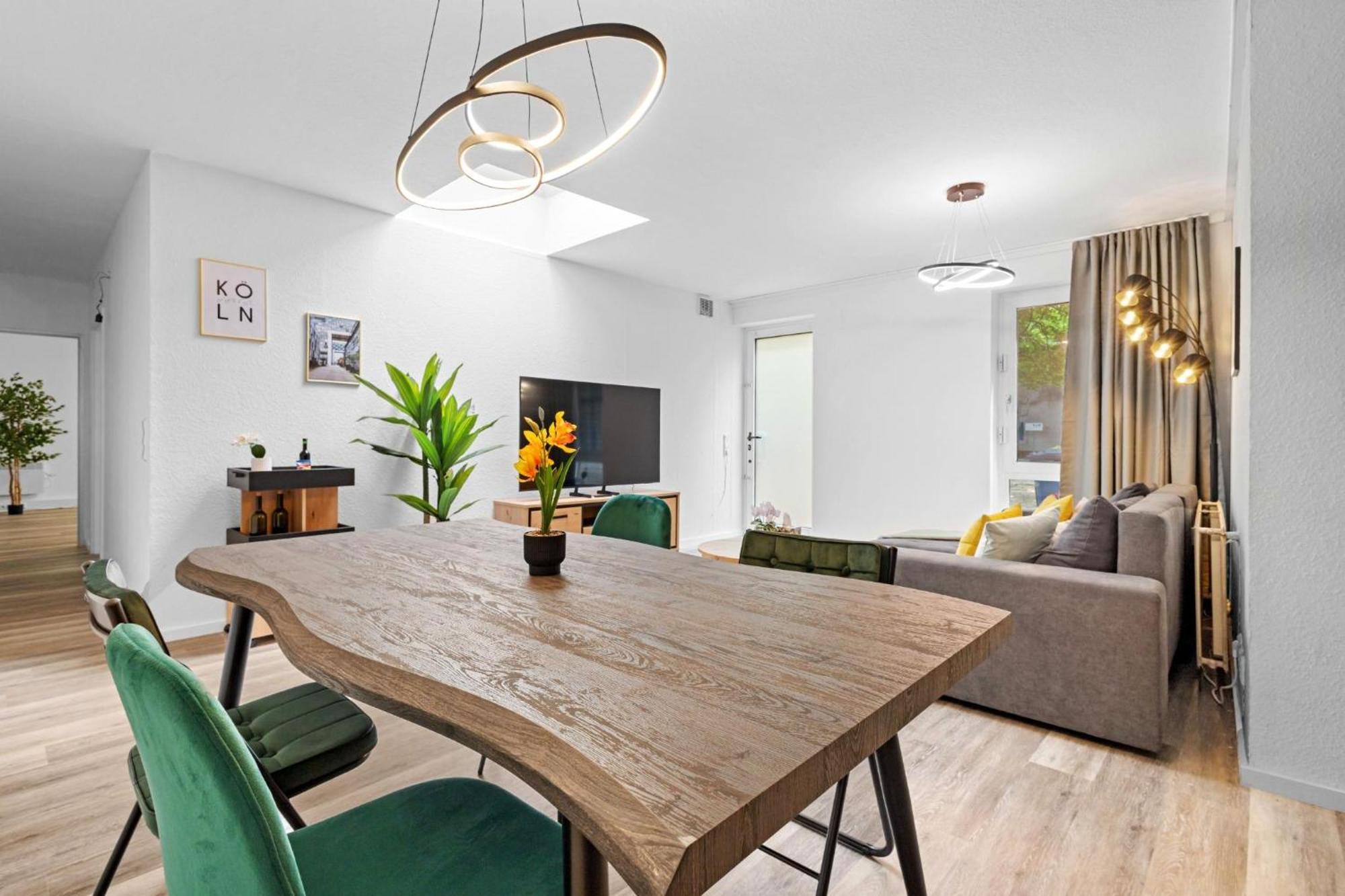 Apartment Exklusive Suite - Zentral In Der Koelner Suedstadt - Kostenloser Privatparkplatz - Perfekt Fuer Bis Zu 6 Gaeste - Smart Home