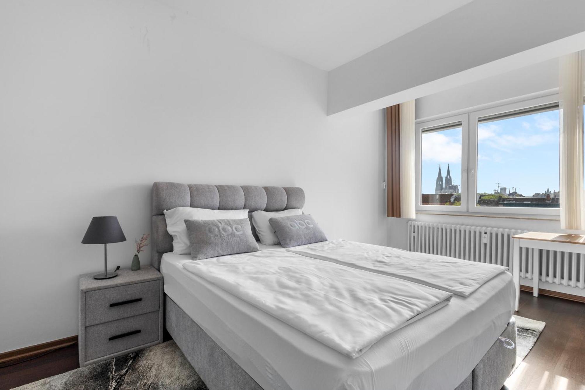 Apartment Domloge Lofts & Cologne
