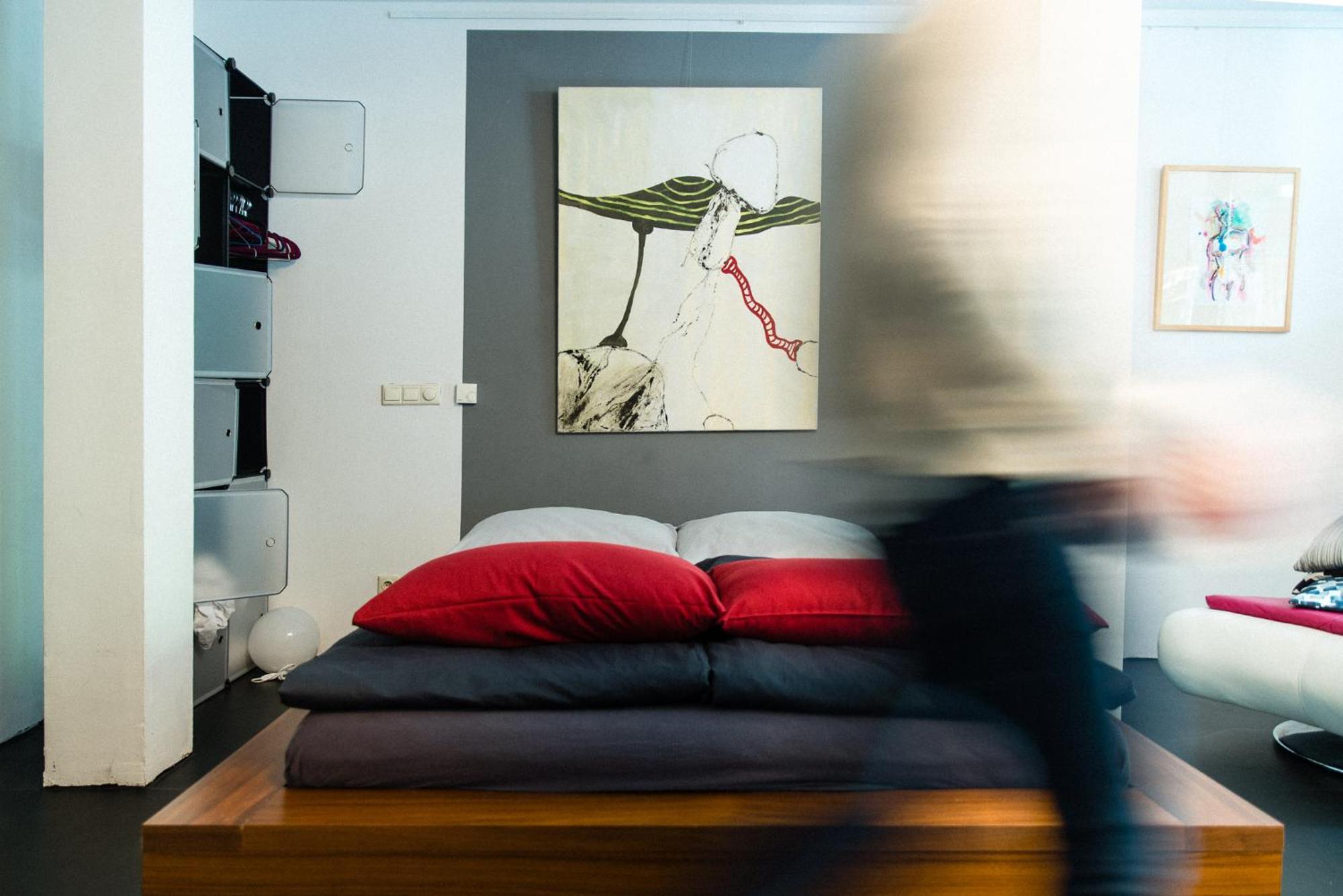 Zwei In Atelierwohnung Habitación en casa particular Colonia