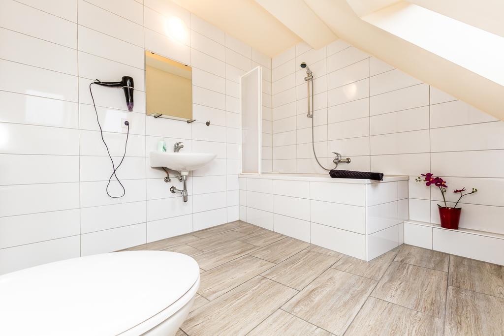 Apartment Ferienwohnung Messe