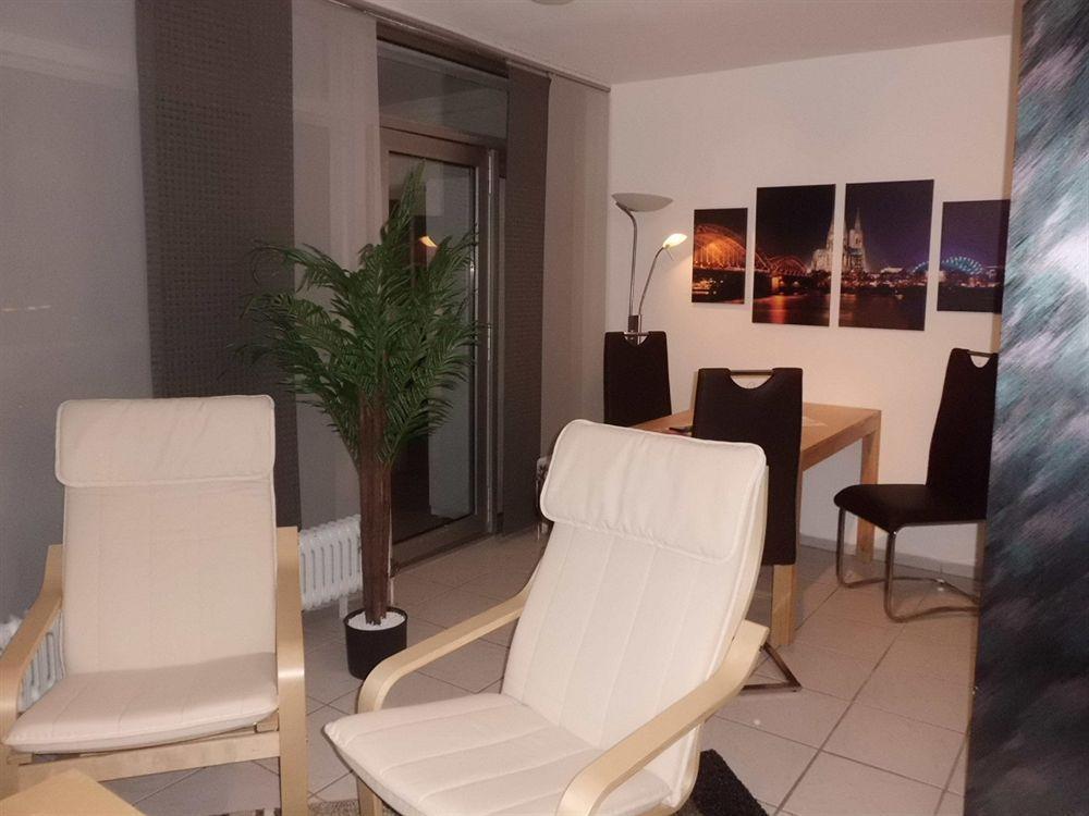 Star Cologne-luxemburger Strasse Hotel 3*