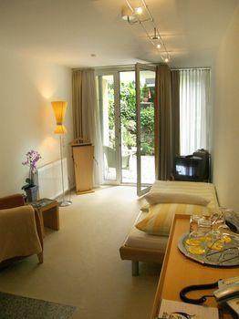 Aparthotel Residenz Am Treppchen Cologne
