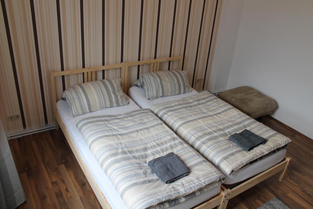 B49 - & Messe Appartement